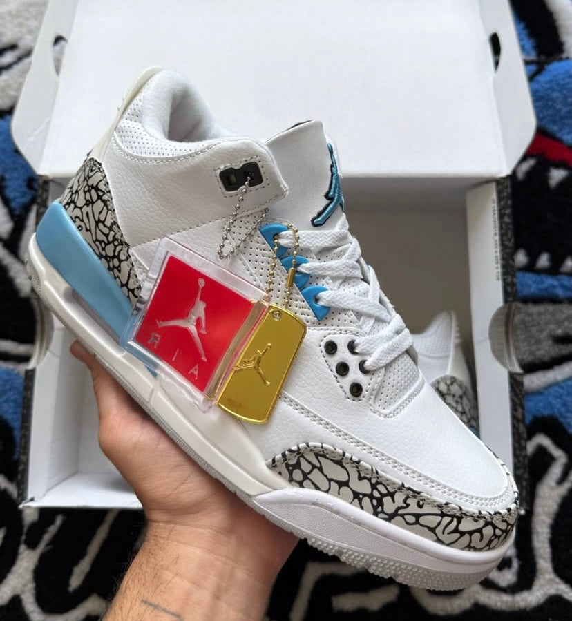 Air Jordan 3 Retro “UNC”