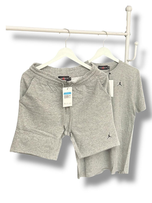 Conjunto Jordan Gris