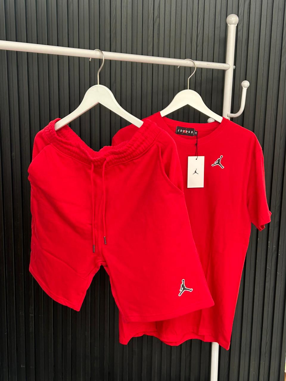 Conjunto Jordan Rojo