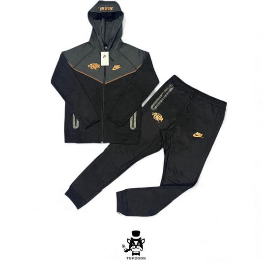 Conjunto Nike Tech x Synaworld