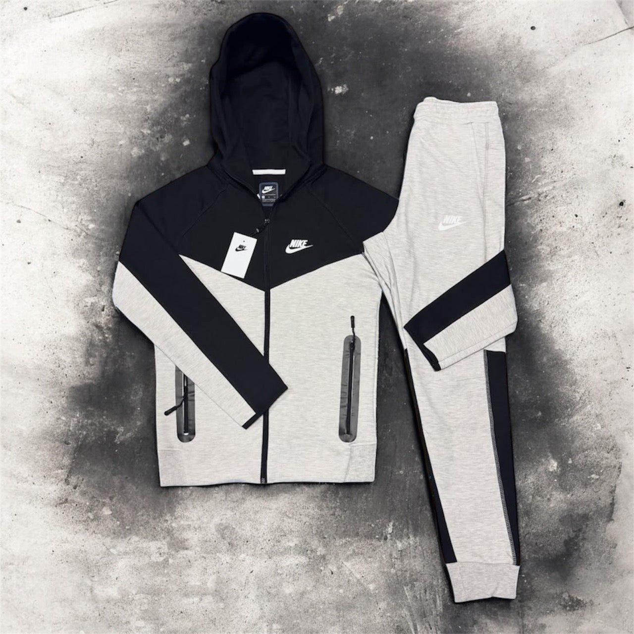 Conjunto Nike Tech Fleece
